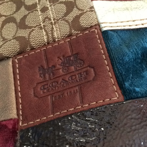 Coach Hand Bag - Picture 4 of 7